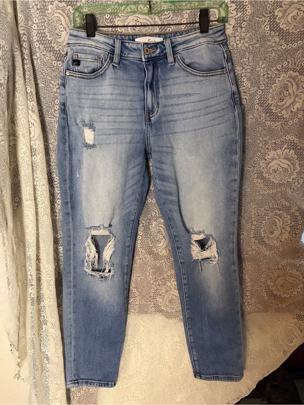 KanCan boyfriend jeans